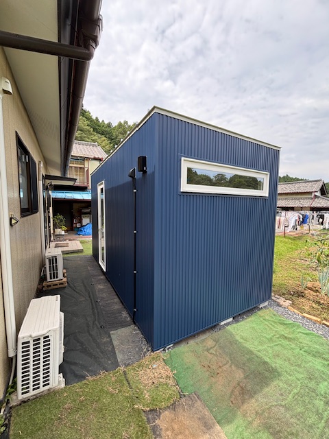 自宅の敷地内に寝泊りもできる空間を☆